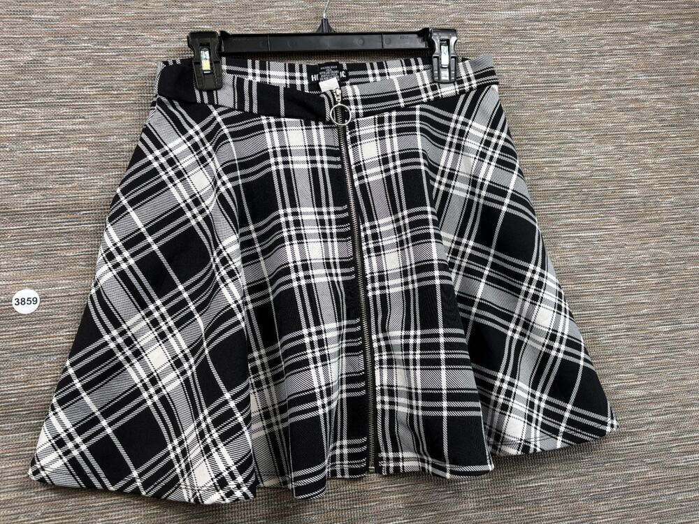 Goth O Ring Zip Up Skater Skirt Plaid Mini Black White Hot Topic Womens Size M
